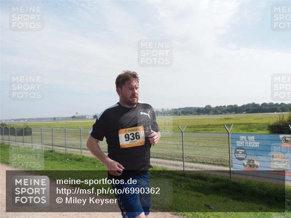 08.09.2024 - Airport Race Miley Keyser http://msf.ph/oto/6990362 08.09.2024 12:08:03 Laufen OLYMPUS, DIGITAL, CAMERA meine-sportfotos.de