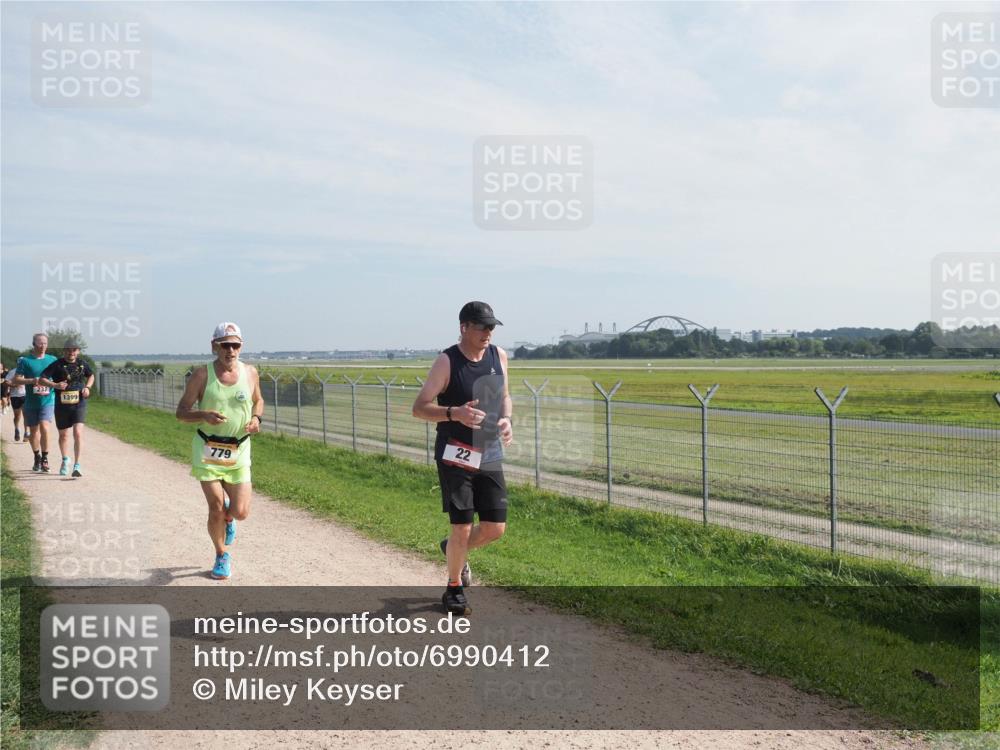 08.09.2024 - Airport Race Miley Keyser http://msf.ph/oto/6990412 08.09.2024 12:08:17 Laufen OLYMPUS, DIGITAL, CAMERA meine-sportfotos.de