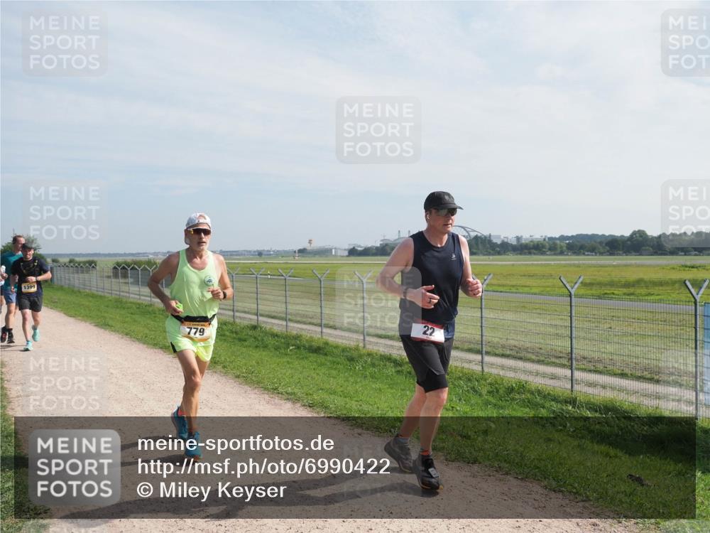 08.09.2024 - Airport Race Miley Keyser http://msf.ph/oto/6990422 08.09.2024 12:08:17 Laufen OLYMPUS, DIGITAL, CAMERA meine-sportfotos.de