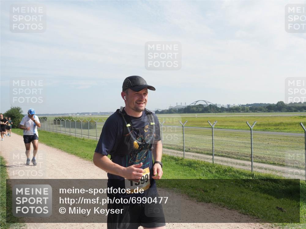 08.09.2024 - Airport Race Miley Keyser http://msf.ph/oto/6990477 08.09.2024 12:08:21 Laufen OLYMPUS, DIGITAL, CAMERA meine-sportfotos.de