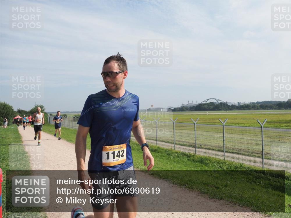 08.09.2024 - Airport Race Miley Keyser http://msf.ph/oto/6990619 08.09.2024 12:08:35 Laufen OLYMPUS, DIGITAL, CAMERA meine-sportfotos.de