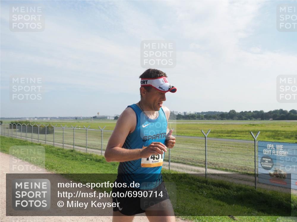 08.09.2024 - Airport Race Miley Keyser http://msf.ph/oto/6990714 08.09.2024 12:08:46 Laufen OLYMPUS, DIGITAL, CAMERA meine-sportfotos.de