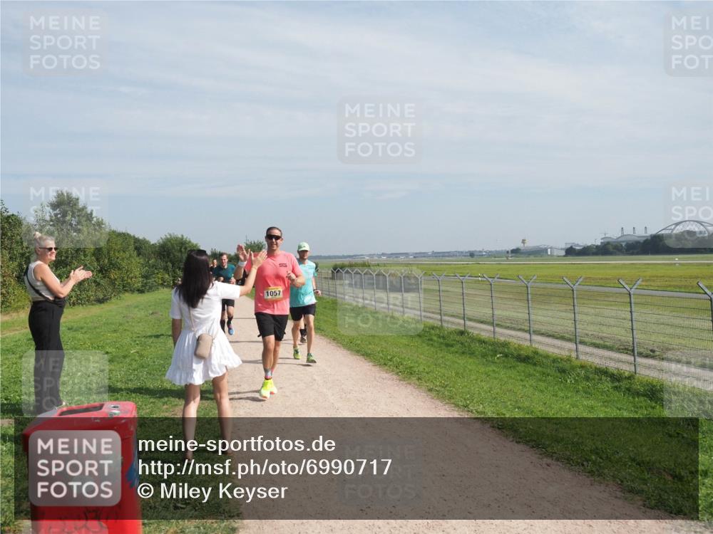 08.09.2024 - Airport Race Miley Keyser http://msf.ph/oto/6990717 08.09.2024 12:08:48 Laufen OLYMPUS, DIGITAL, CAMERA meine-sportfotos.de