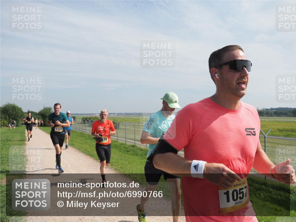 08.09.2024 - Airport Race Miley Keyser http://msf.ph/oto/6990766 08.09.2024 12:08:50 Laufen OLYMPUS, DIGITAL, CAMERA meine-sportfotos.de