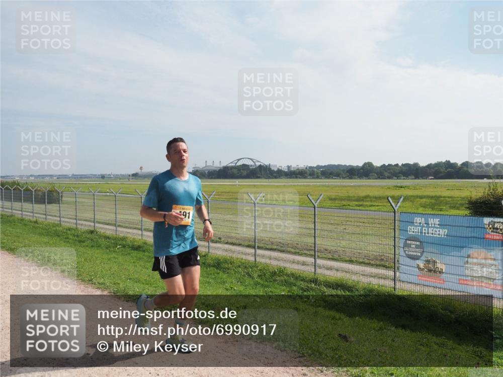 08.09.2024 - Airport Race Miley Keyser http://msf.ph/oto/6990917 08.09.2024 12:09:01 Laufen OLYMPUS, DIGITAL, CAMERA meine-sportfotos.de