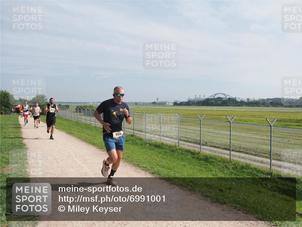 08.09.2024 - Airport Race Miley Keyser http://msf.ph/oto/6991001 08.09.2024 12:09:14 Laufen OLYMPUS, DIGITAL, CAMERA meine-sportfotos.de
