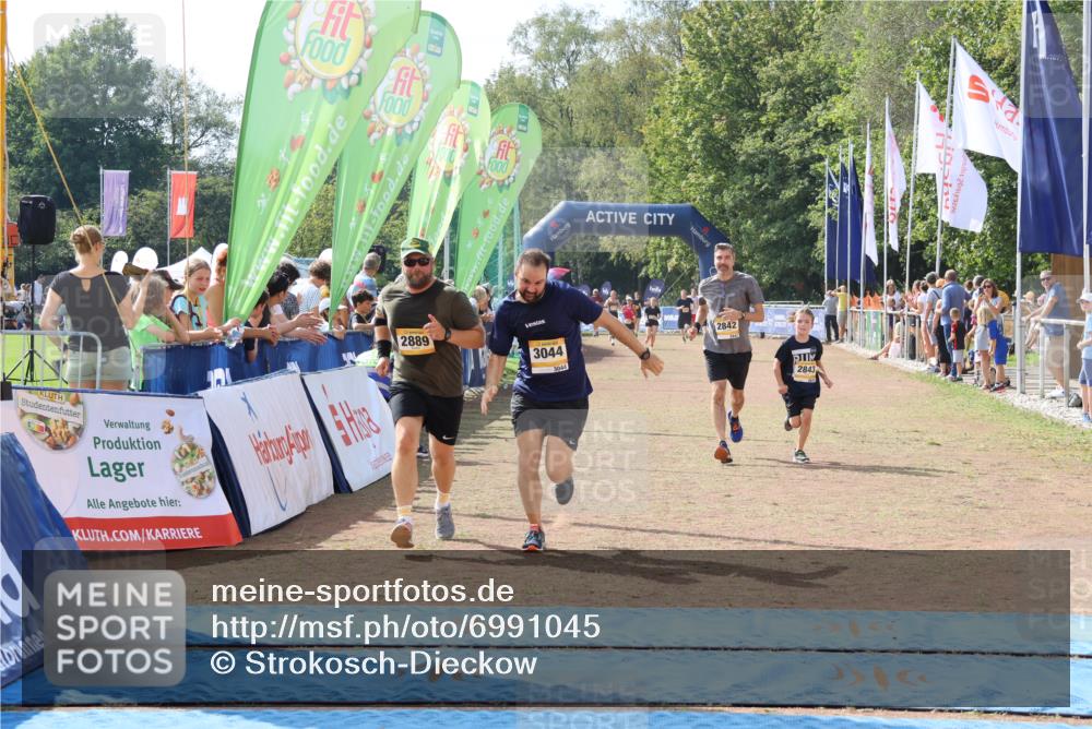 08.09.2024 - Airport Race Strokosch-Dieckow http://msf.ph/oto/6991045 08.09.2024 12:12:03 Ziel 2585, 2842, 2843, 2889, 3044 meine-sportfotos.de