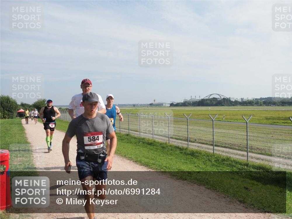 08.09.2024 - Airport Race Miley Keyser http://msf.ph/oto/6991284 08.09.2024 12:10:07 Laufen OLYMPUS, DIGITAL, CAMERA meine-sportfotos.de
