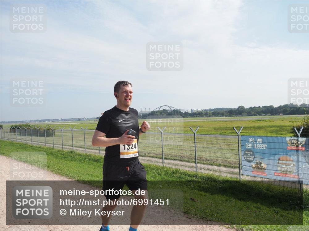 08.09.2024 - Airport Race Miley Keyser http://msf.ph/oto/6991451 08.09.2024 12:10:28 Laufen OLYMPUS, DIGITAL, CAMERA meine-sportfotos.de