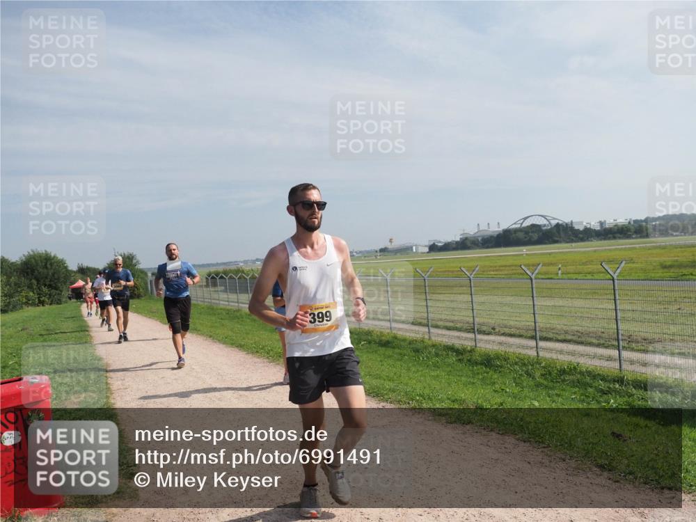 08.09.2024 - Airport Race Miley Keyser http://msf.ph/oto/6991491 08.09.2024 12:10:33 Laufen OLYMPUS, DIGITAL, CAMERA meine-sportfotos.de