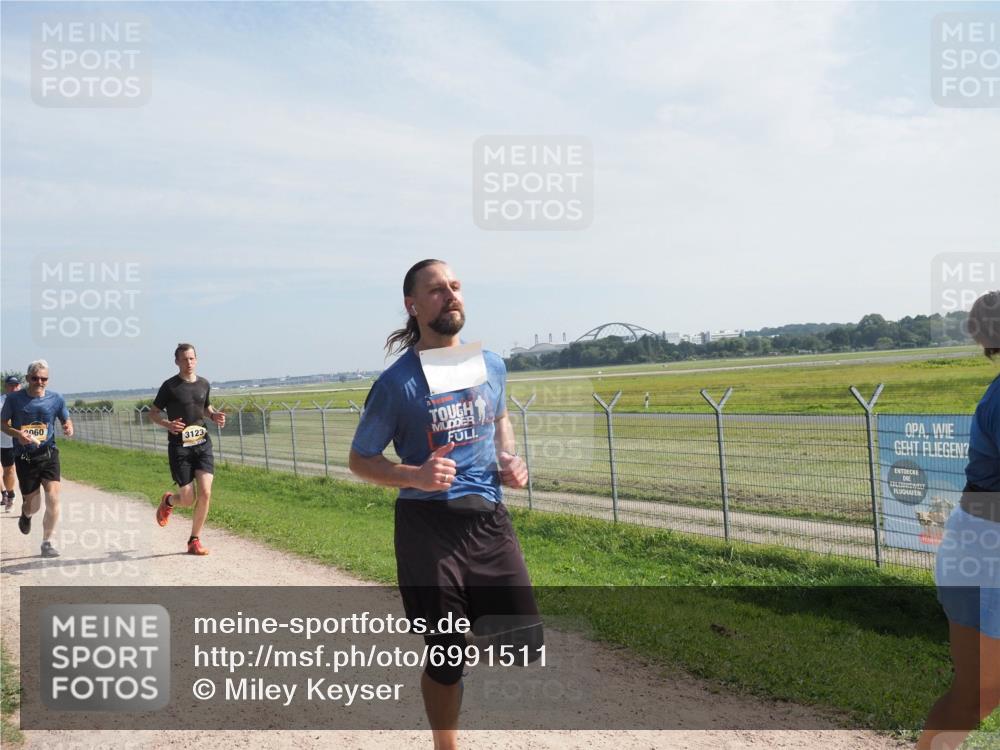 08.09.2024 - Airport Race Miley Keyser http://msf.ph/oto/6991511 08.09.2024 12:10:35 Laufen OLYMPUS, DIGITAL, CAMERA meine-sportfotos.de