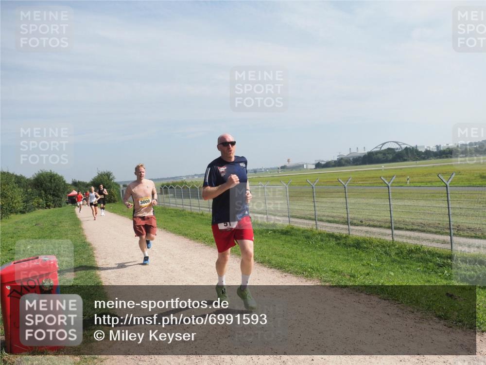 08.09.2024 - Airport Race Miley Keyser http://msf.ph/oto/6991593 08.09.2024 12:10:41 Laufen OLYMPUS, DIGITAL, CAMERA meine-sportfotos.de