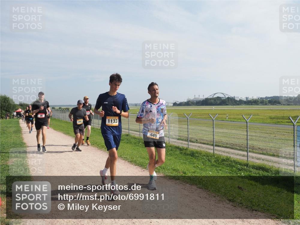 08.09.2024 - Airport Race Miley Keyser http://msf.ph/oto/6991811 08.09.2024 12:11:17 Laufen OLYMPUS, DIGITAL, CAMERA meine-sportfotos.de