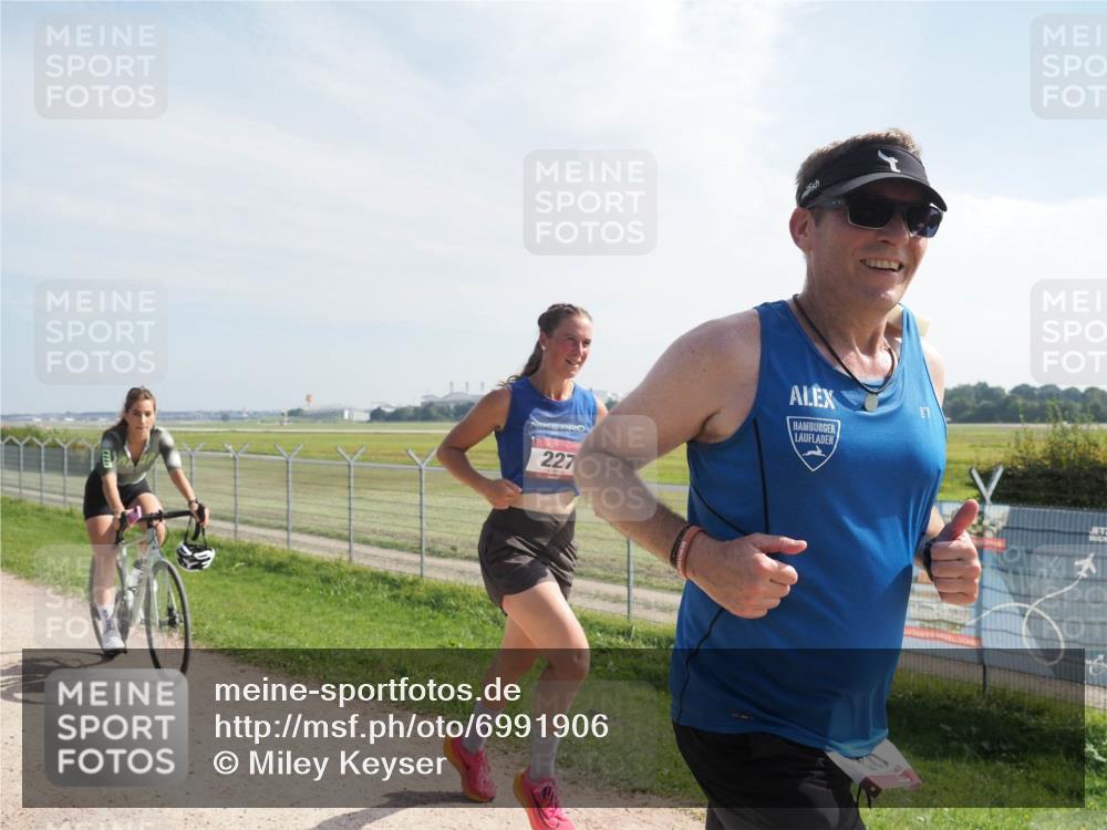 08.09.2024 - Airport Race Miley Keyser http://msf.ph/oto/6991906 08.09.2024 12:11:23 Laufen OLYMPUS, DIGITAL, CAMERA meine-sportfotos.de