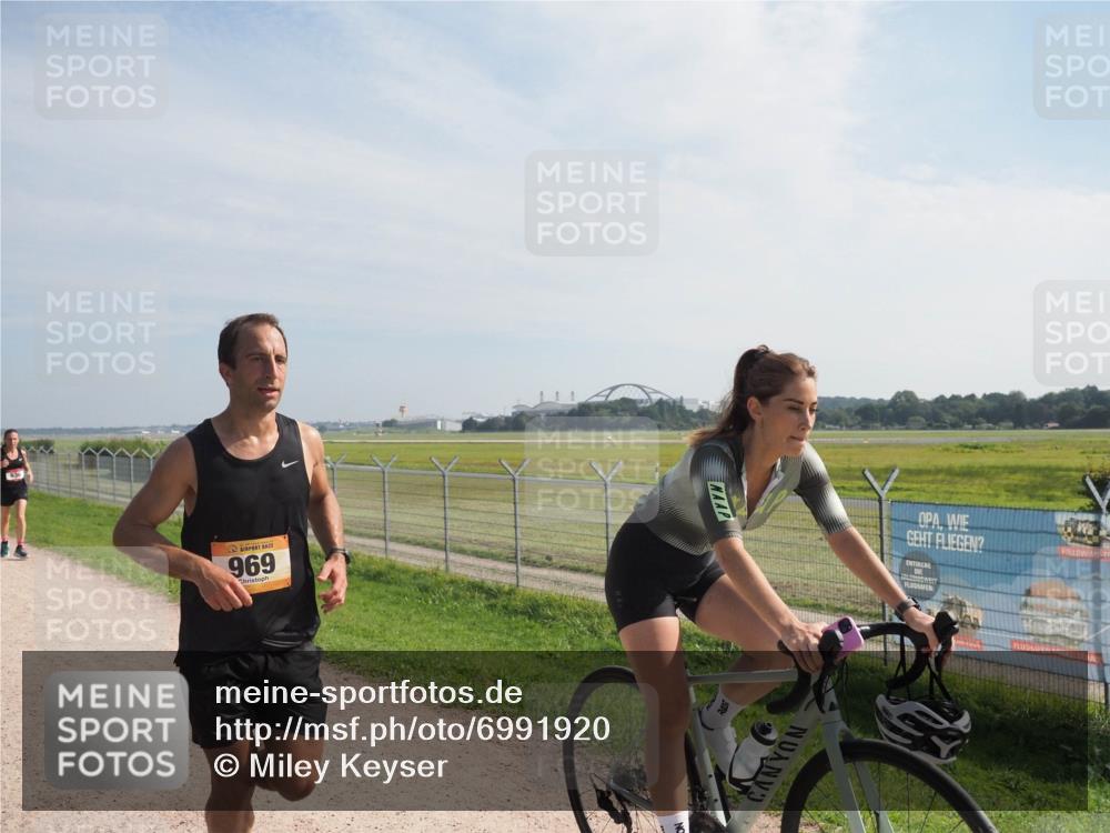 08.09.2024 - Airport Race Miley Keyser http://msf.ph/oto/6991920 08.09.2024 12:11:24 Laufen OLYMPUS, DIGITAL, CAMERA meine-sportfotos.de