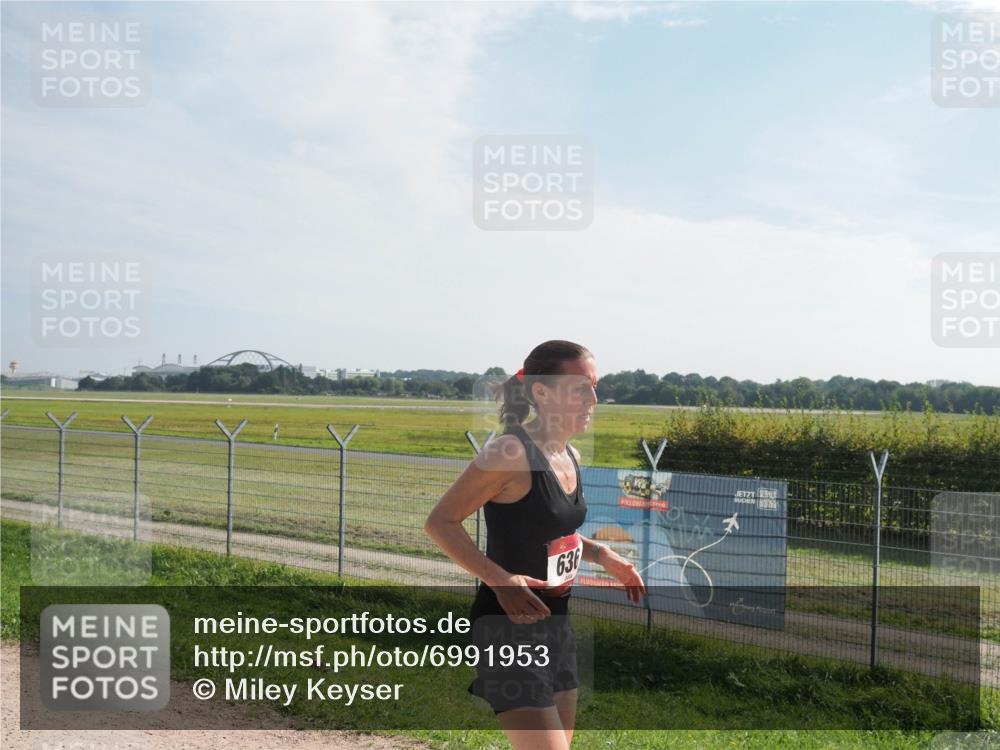 08.09.2024 - Airport Race Miley Keyser http://msf.ph/oto/6991953 08.09.2024 12:11:28 Laufen OLYMPUS, DIGITAL, CAMERA meine-sportfotos.de