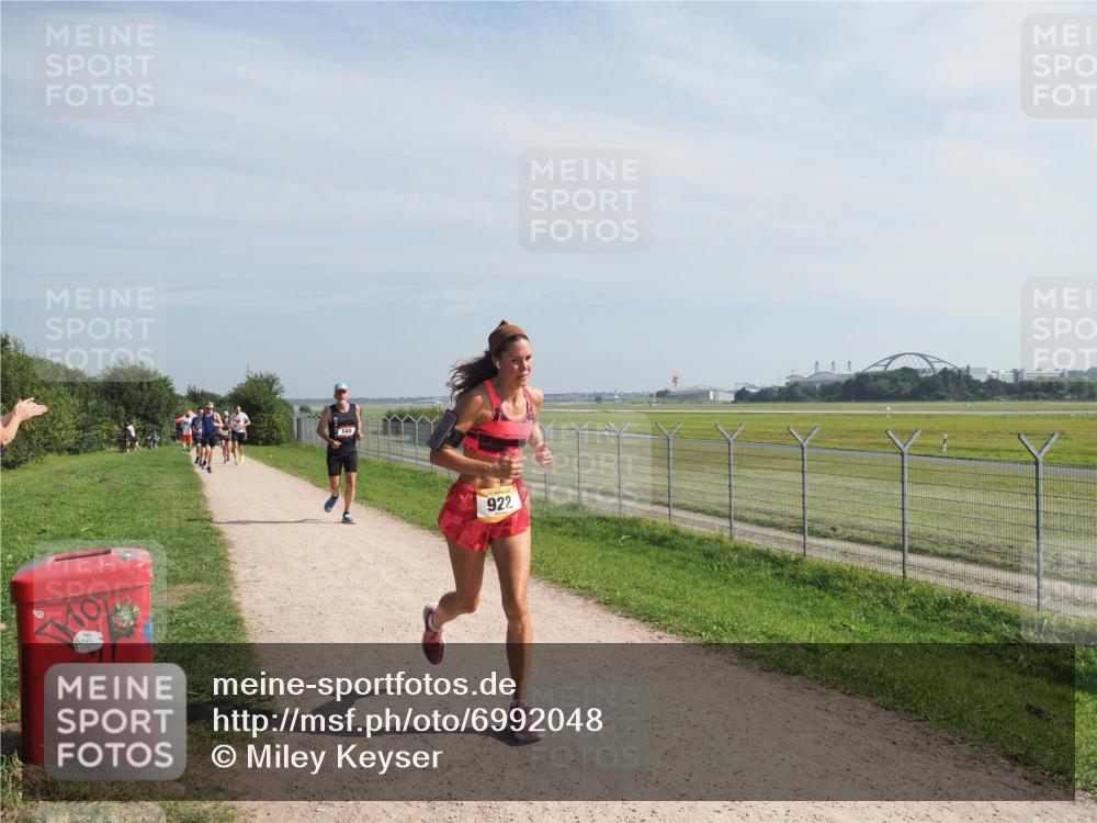 08.09.2024 - Airport Race Miley Keyser http://msf.ph/oto/6992048 08.09.2024 12:11:47 Laufen OLYMPUS, DIGITAL, CAMERA meine-sportfotos.de