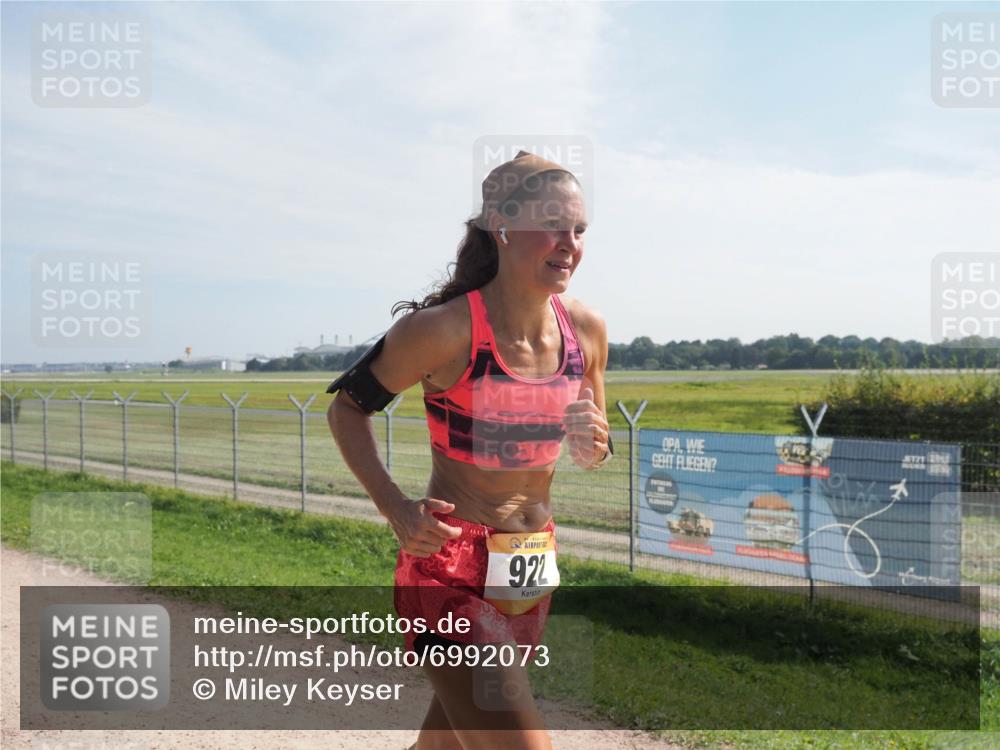 08.09.2024 - Airport Race Miley Keyser http://msf.ph/oto/6992073 08.09.2024 12:11:48 Laufen OLYMPUS, DIGITAL, CAMERA meine-sportfotos.de