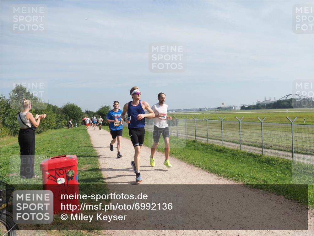 08.09.2024 - Airport Race Miley Keyser http://msf.ph/oto/6992136 08.09.2024 12:11:55 Laufen OLYMPUS, DIGITAL, CAMERA meine-sportfotos.de