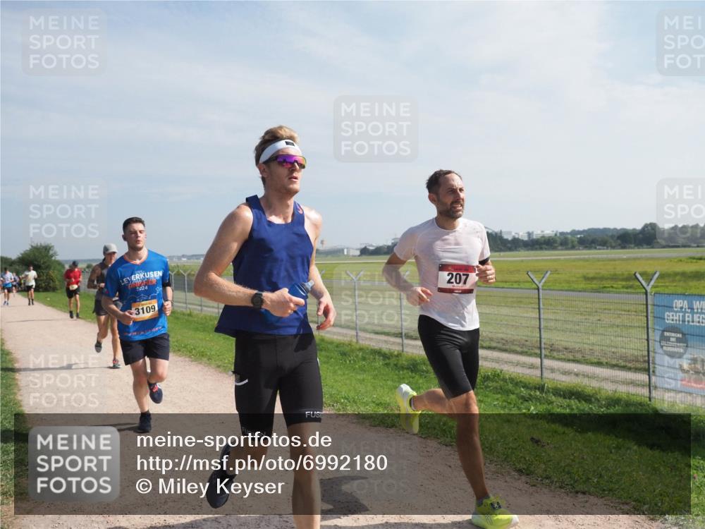 08.09.2024 - Airport Race Miley Keyser http://msf.ph/oto/6992180 08.09.2024 12:11:56 Laufen OLYMPUS, DIGITAL, CAMERA meine-sportfotos.de