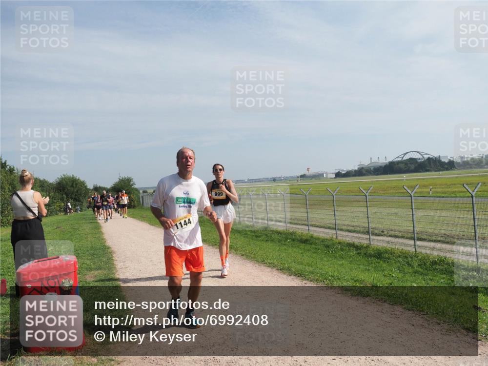 08.09.2024 - Airport Race Miley Keyser http://msf.ph/oto/6992408 08.09.2024 12:12:18 Laufen OLYMPUS, DIGITAL, CAMERA meine-sportfotos.de