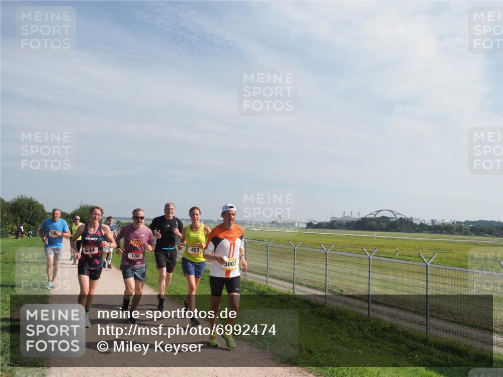 08.09.2024 - Airport Race Miley Keyser http://msf.ph/oto/6992474 08.09.2024 12:12:27 Laufen OLYMPUS, DIGITAL, CAMERA meine-sportfotos.de