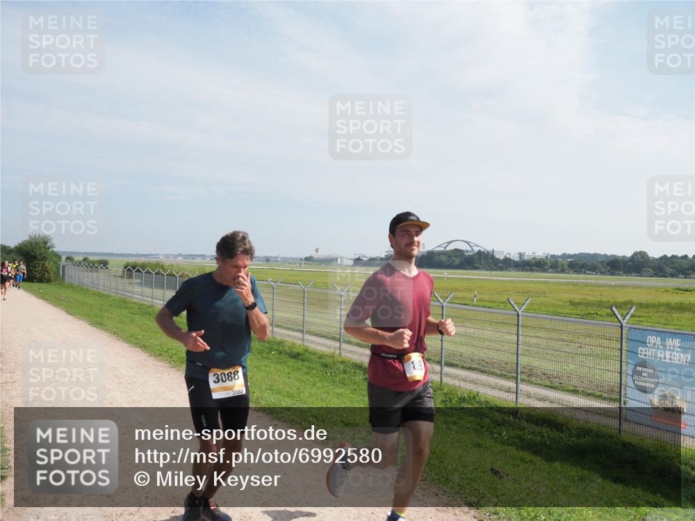 08.09.2024 - Airport Race Miley Keyser http://msf.ph/oto/6992580 08.09.2024 12:12:33 Laufen OLYMPUS, DIGITAL, CAMERA meine-sportfotos.de