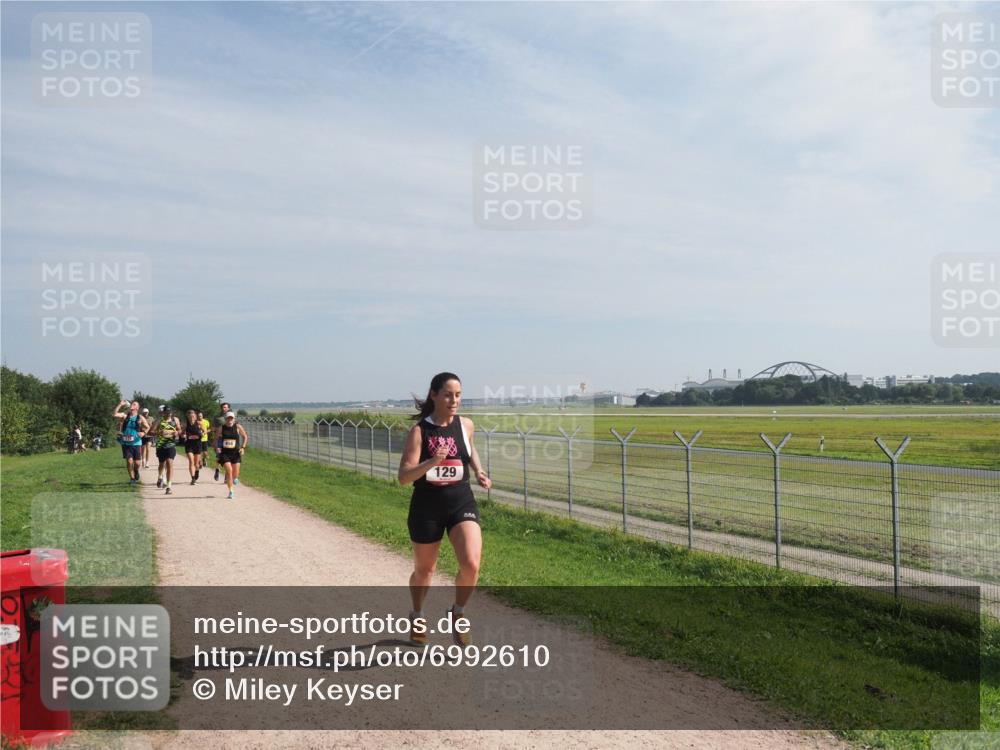 08.09.2024 - Airport Race Miley Keyser http://msf.ph/oto/6992610 08.09.2024 12:12:41 Laufen OLYMPUS, DIGITAL, CAMERA meine-sportfotos.de