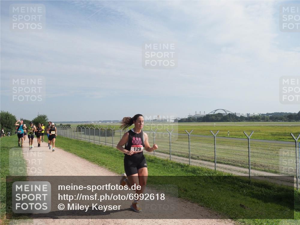 08.09.2024 - Airport Race Miley Keyser http://msf.ph/oto/6992618 08.09.2024 12:12:41 Laufen OLYMPUS, DIGITAL, CAMERA meine-sportfotos.de