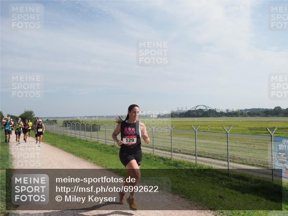 08.09.2024 - Airport Race Miley Keyser http://msf.ph/oto/6992622 08.09.2024 12:12:41 Laufen OLYMPUS, DIGITAL, CAMERA meine-sportfotos.de