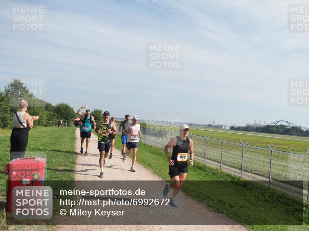 08.09.2024 - Airport Race Miley Keyser http://msf.ph/oto/6992672 08.09.2024 12:12:45 Laufen OLYMPUS, DIGITAL, CAMERA meine-sportfotos.de