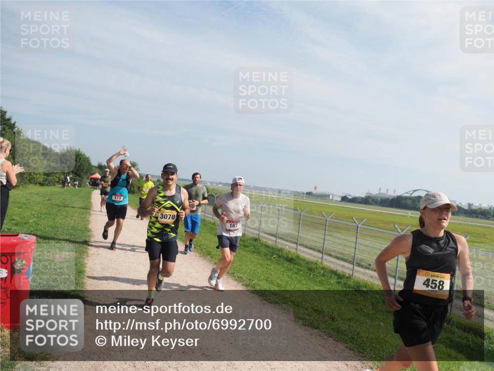 08.09.2024 - Airport Race Miley Keyser http://msf.ph/oto/6992700 08.09.2024 12:12:46 Laufen OLYMPUS, DIGITAL, CAMERA meine-sportfotos.de