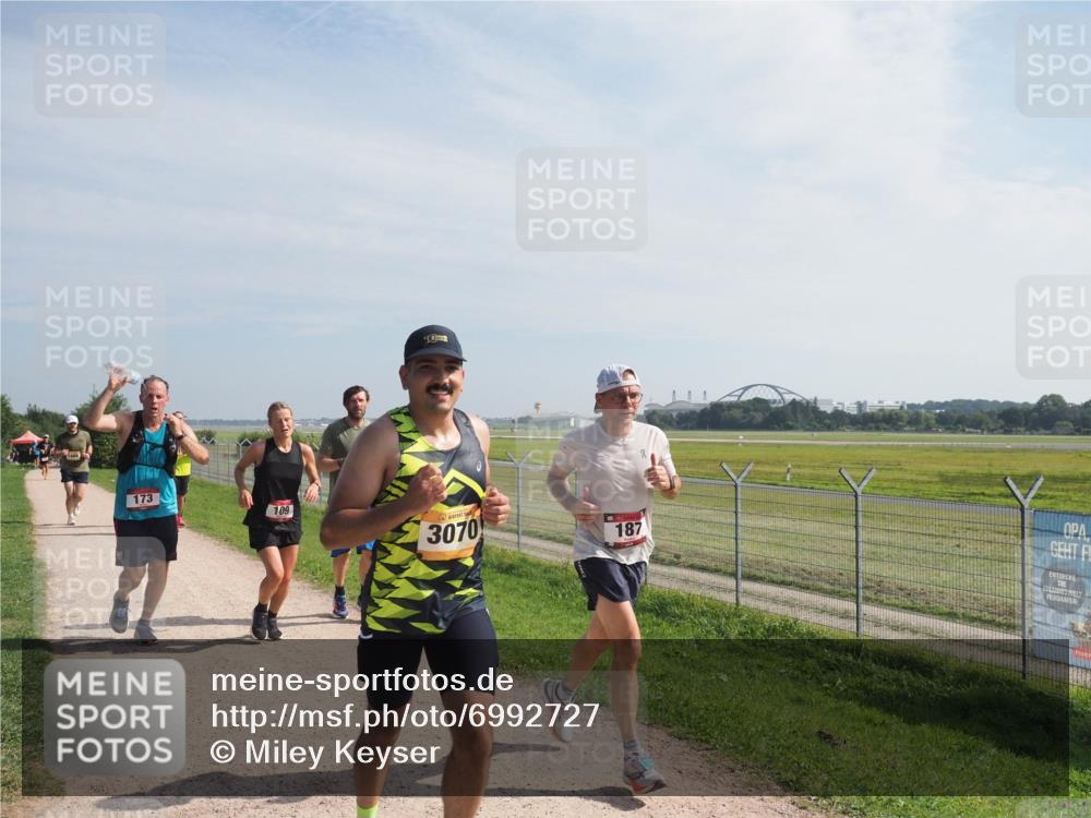08.09.2024 - Airport Race Miley Keyser http://msf.ph/oto/6992727 08.09.2024 12:12:46 Laufen OLYMPUS, DIGITAL, CAMERA meine-sportfotos.de