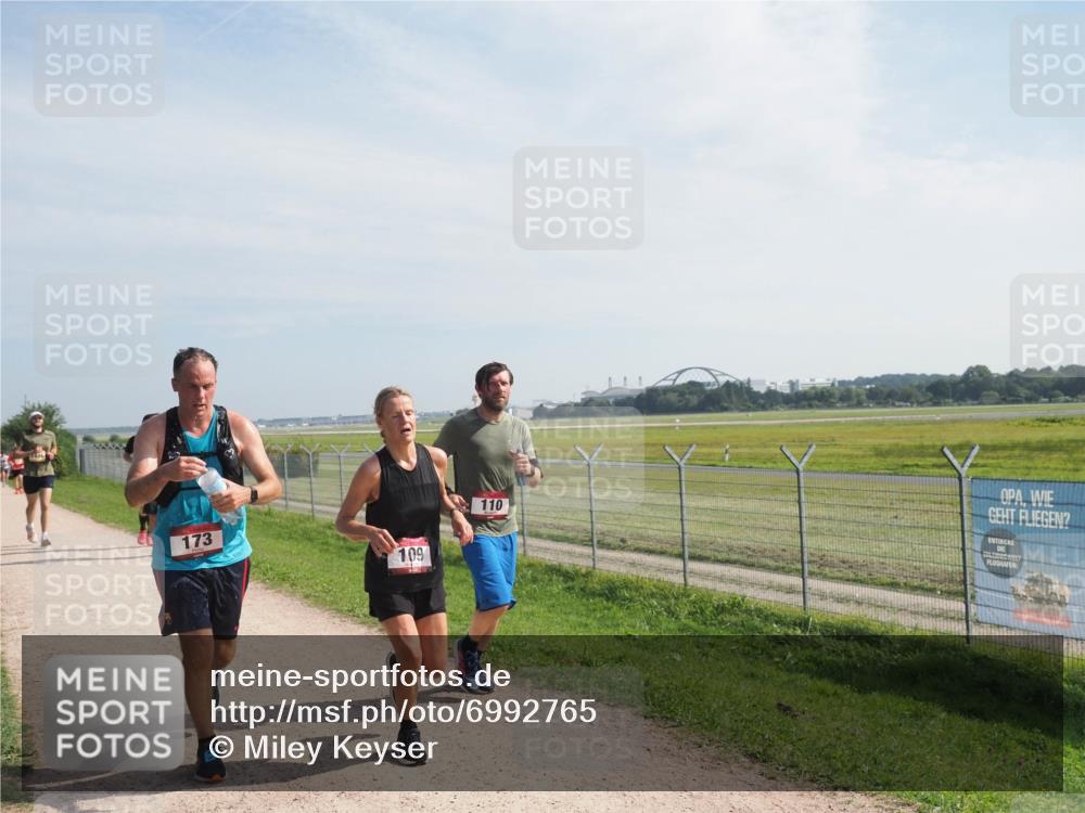 08.09.2024 - Airport Race Miley Keyser http://msf.ph/oto/6992765 08.09.2024 12:12:47 Laufen OLYMPUS, DIGITAL, CAMERA meine-sportfotos.de