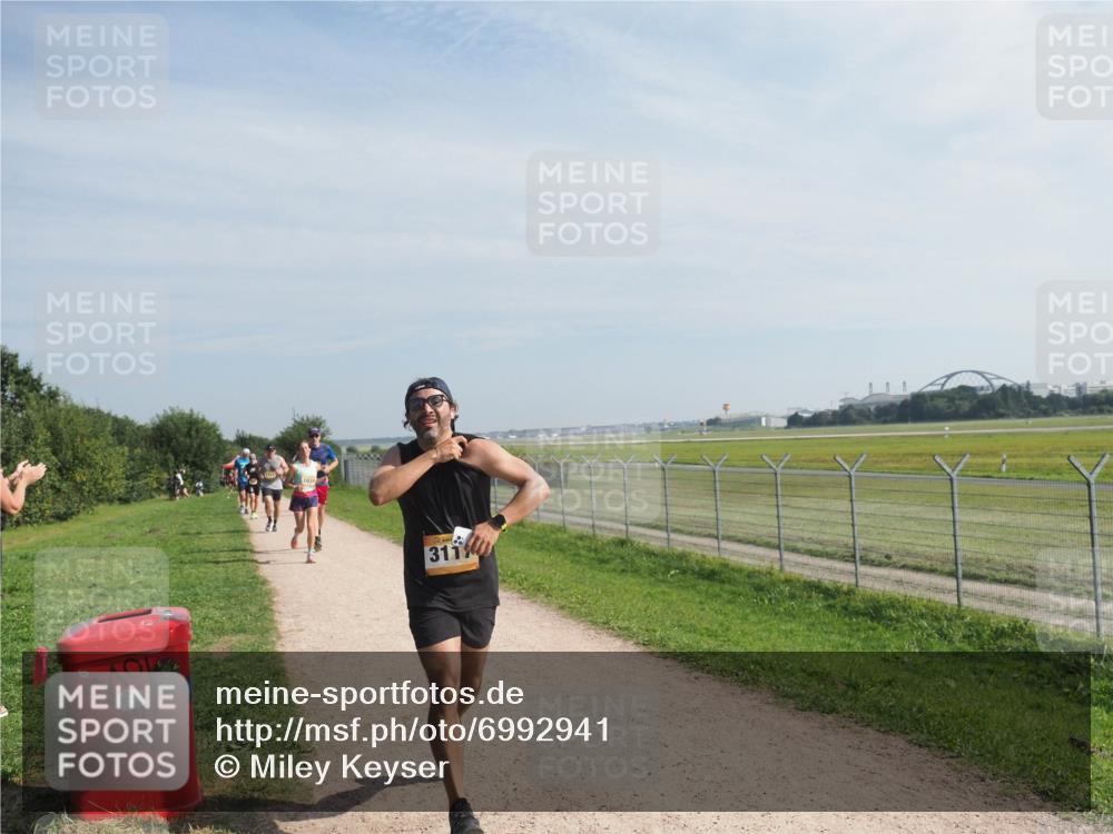 08.09.2024 - Airport Race Miley Keyser http://msf.ph/oto/6992941 08.09.2024 12:13:12 Laufen OLYMPUS, DIGITAL, CAMERA meine-sportfotos.de