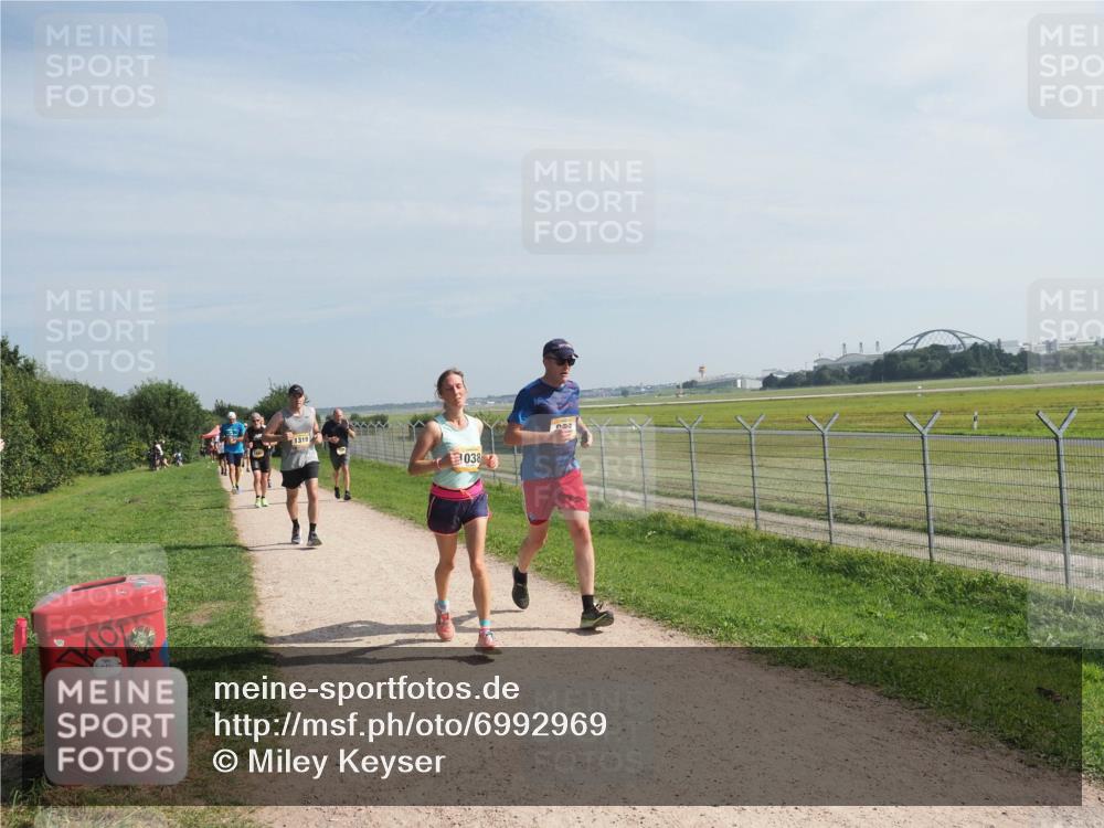 08.09.2024 - Airport Race Miley Keyser http://msf.ph/oto/6992969 08.09.2024 12:13:16 Laufen OLYMPUS, DIGITAL, CAMERA meine-sportfotos.de