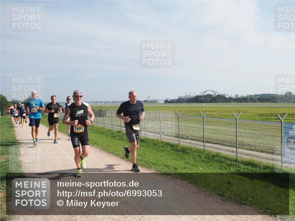 08.09.2024 - Airport Race Miley Keyser http://msf.ph/oto/6993053 08.09.2024 12:13:21 Laufen OLYMPUS, DIGITAL, CAMERA meine-sportfotos.de