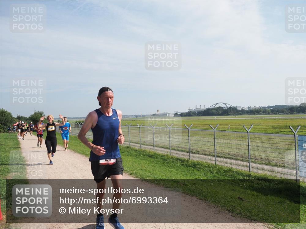 08.09.2024 - Airport Race Miley Keyser http://msf.ph/oto/6993364 08.09.2024 12:13:53 Laufen OLYMPUS, DIGITAL, CAMERA meine-sportfotos.de