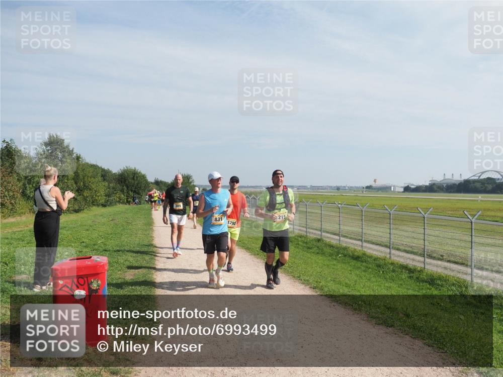 08.09.2024 - Airport Race Miley Keyser http://msf.ph/oto/6993499 08.09.2024 12:14:05 Laufen OLYMPUS, DIGITAL, CAMERA meine-sportfotos.de