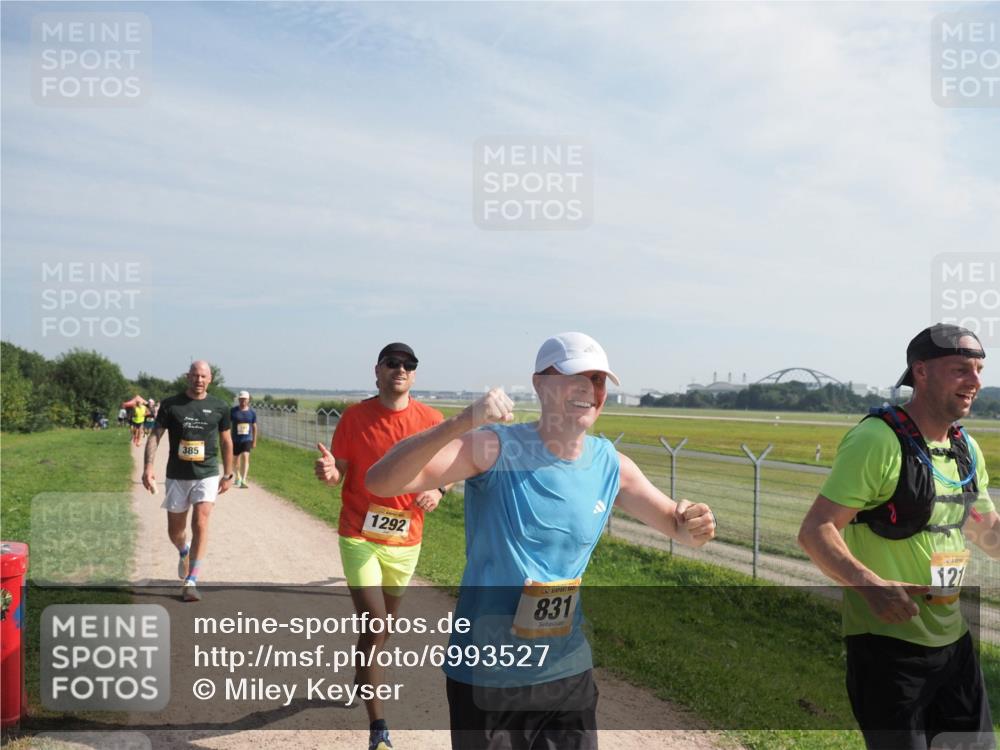 08.09.2024 - Airport Race Miley Keyser http://msf.ph/oto/6993527 08.09.2024 12:14:07 Laufen OLYMPUS, DIGITAL, CAMERA meine-sportfotos.de