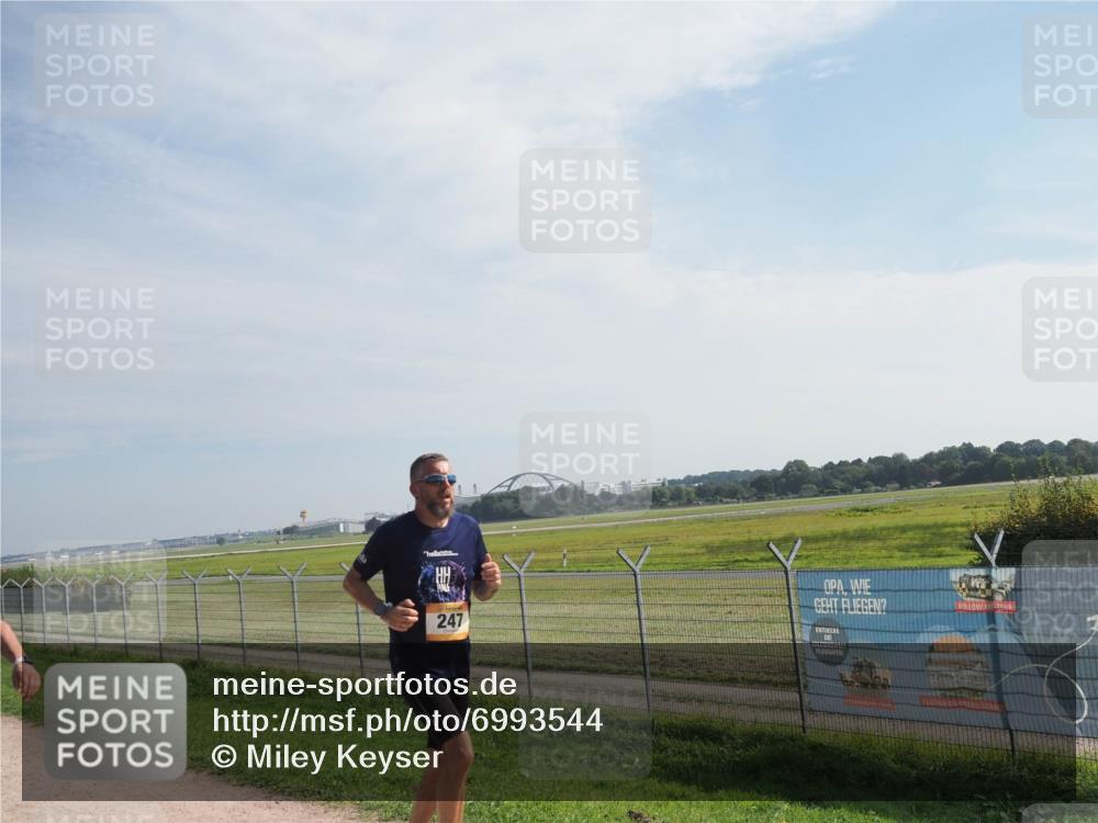 08.09.2024 - Airport Race Miley Keyser http://msf.ph/oto/6993544 08.09.2024 12:14:08 Laufen OLYMPUS, DIGITAL, CAMERA meine-sportfotos.de