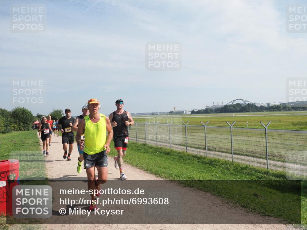 08.09.2024 - Airport Race Miley Keyser http://msf.ph/oto/6993608 08.09.2024 12:14:18 Laufen OLYMPUS, DIGITAL, CAMERA meine-sportfotos.de
