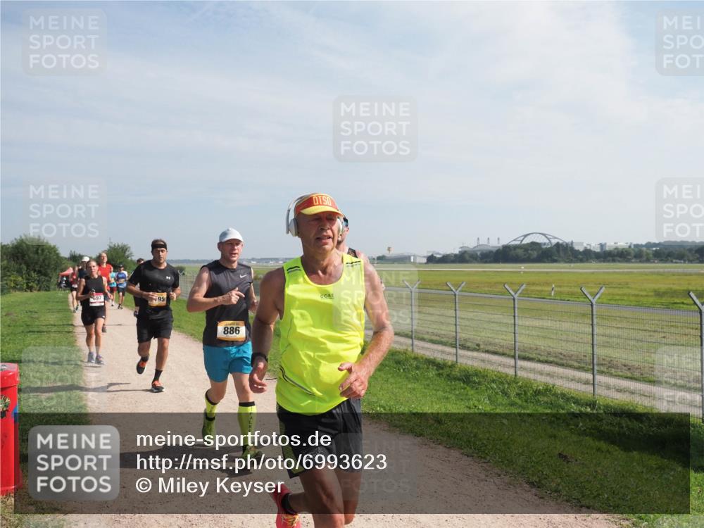 08.09.2024 - Airport Race Miley Keyser http://msf.ph/oto/6993623 08.09.2024 12:14:18 Laufen OLYMPUS, DIGITAL, CAMERA meine-sportfotos.de