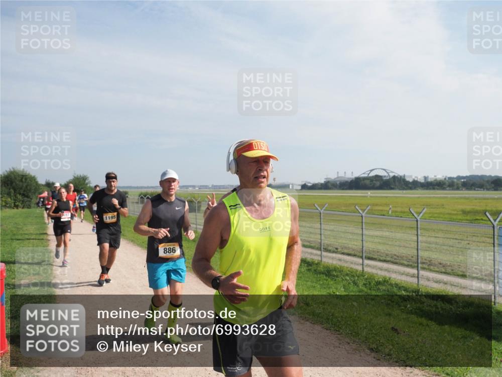 08.09.2024 - Airport Race Miley Keyser http://msf.ph/oto/6993628 08.09.2024 12:14:18 Laufen OLYMPUS, DIGITAL, CAMERA meine-sportfotos.de