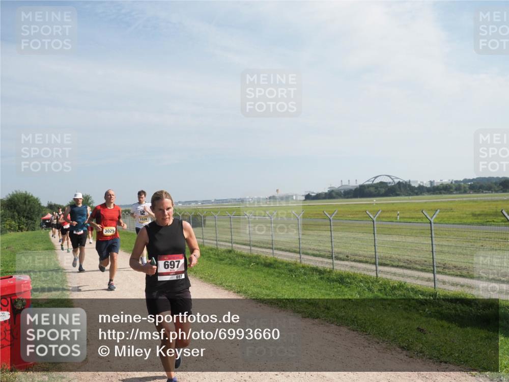 08.09.2024 - Airport Race Miley Keyser http://msf.ph/oto/6993660 08.09.2024 12:14:21 Laufen OLYMPUS, DIGITAL, CAMERA meine-sportfotos.de