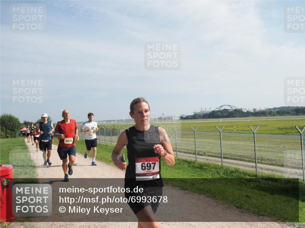 08.09.2024 - Airport Race Miley Keyser http://msf.ph/oto/6993678 08.09.2024 12:14:21 Laufen OLYMPUS, DIGITAL, CAMERA meine-sportfotos.de