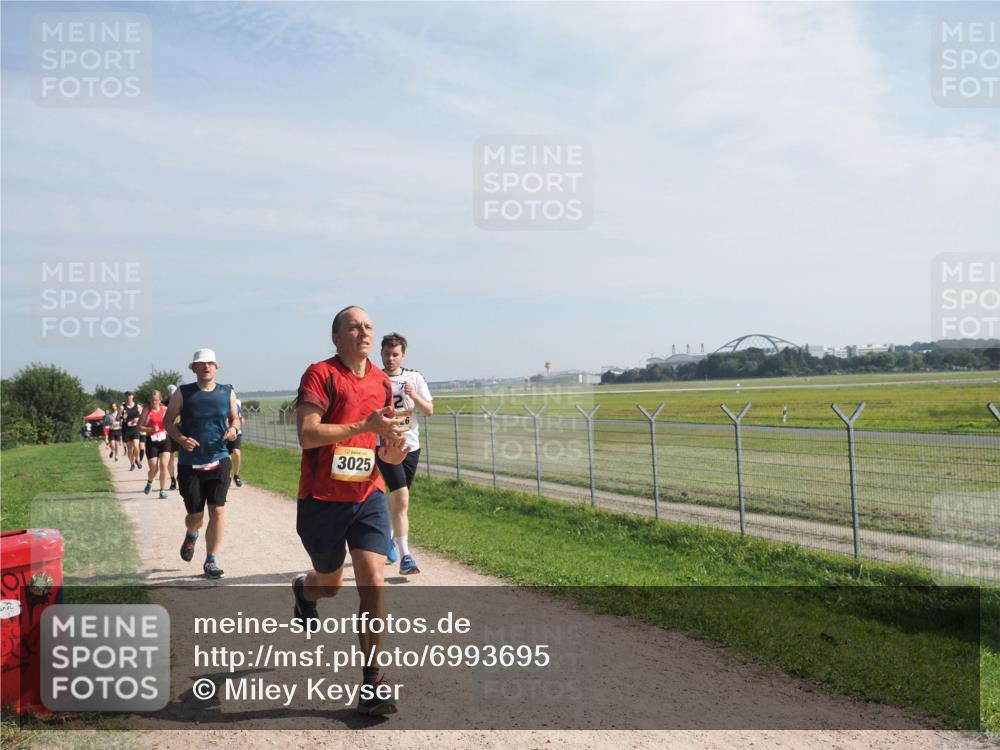 08.09.2024 - Airport Race Miley Keyser http://msf.ph/oto/6993695 08.09.2024 12:14:22 Laufen OLYMPUS, DIGITAL, CAMERA meine-sportfotos.de