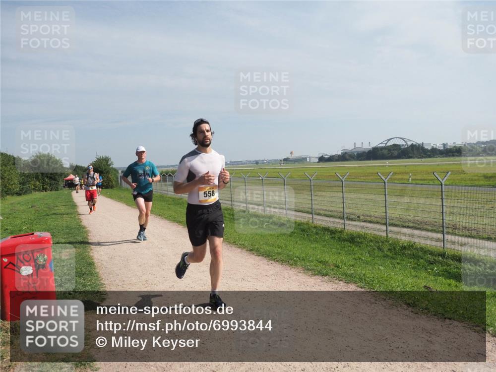 08.09.2024 - Airport Race Miley Keyser http://msf.ph/oto/6993844 08.09.2024 12:14:32 Laufen OLYMPUS, DIGITAL, CAMERA meine-sportfotos.de