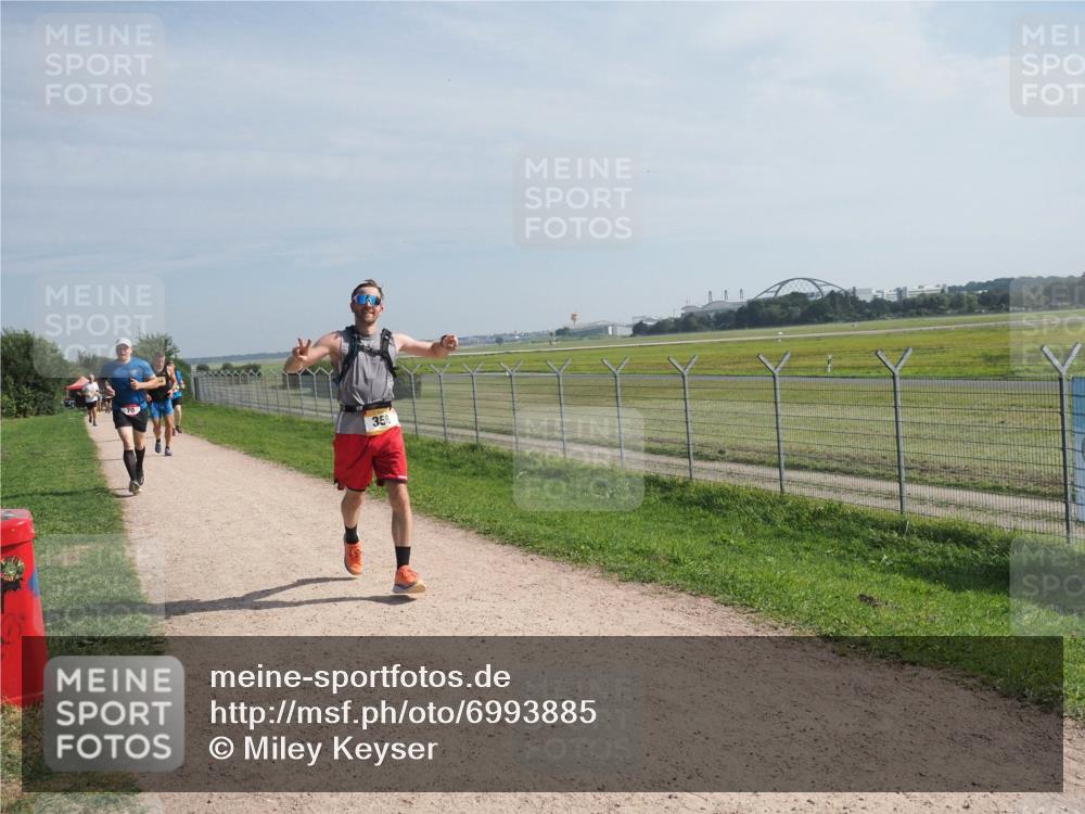 08.09.2024 - Airport Race Miley Keyser http://msf.ph/oto/6993885 08.09.2024 12:14:35 Laufen OLYMPUS, DIGITAL, CAMERA meine-sportfotos.de