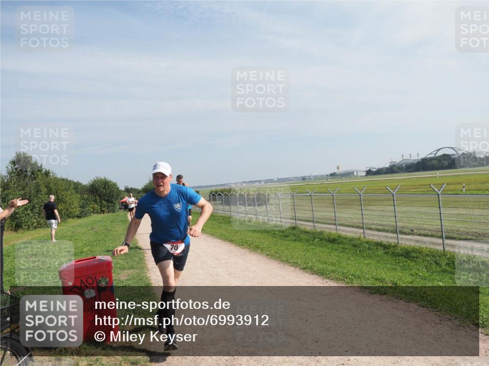 08.09.2024 - Airport Race Miley Keyser http://msf.ph/oto/6993912 08.09.2024 12:14:38 Laufen OLYMPUS, DIGITAL, CAMERA meine-sportfotos.de